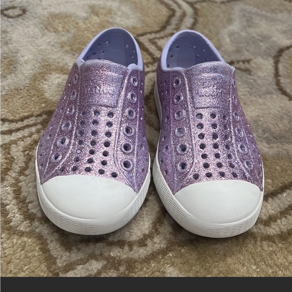 Native toddler girl shoes size 7